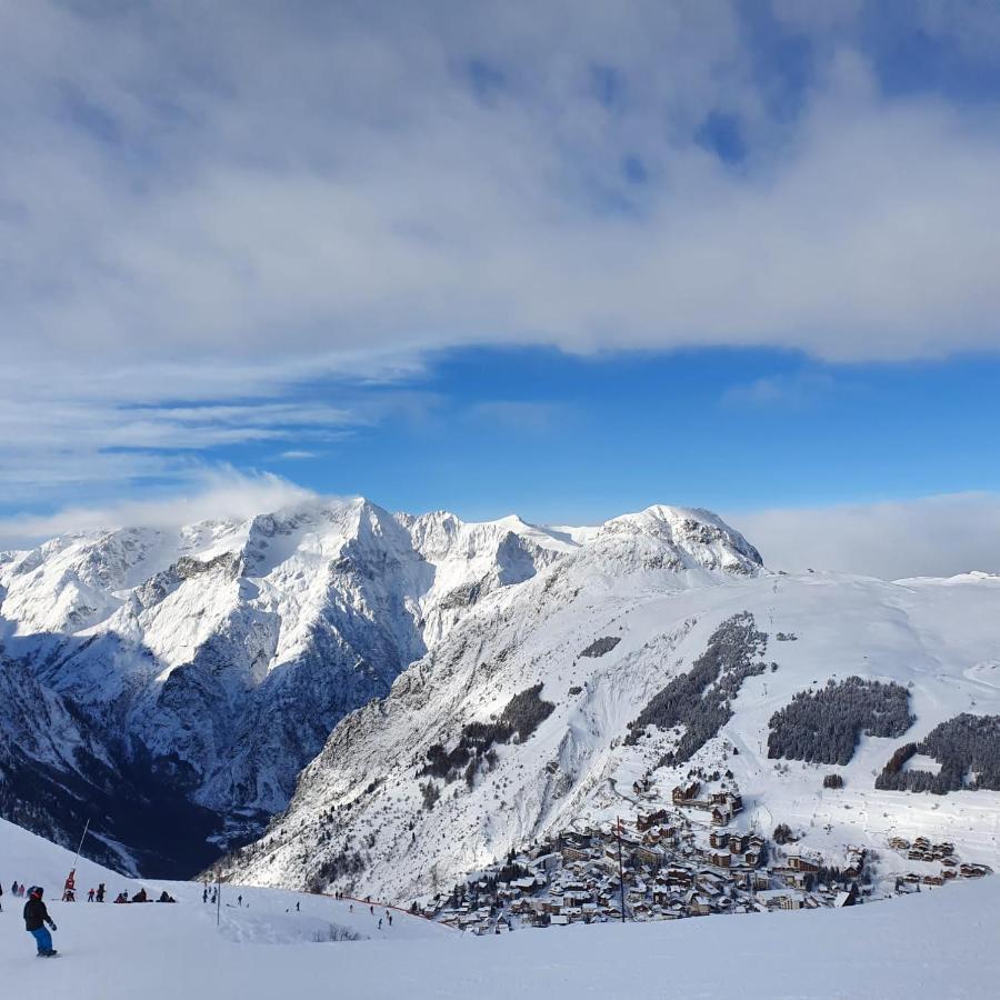 Appartement Cosy 4 Personnes - Charme Et Confort Au Pied Des Pistes 莱德萨阿尔卑斯 外观 照片