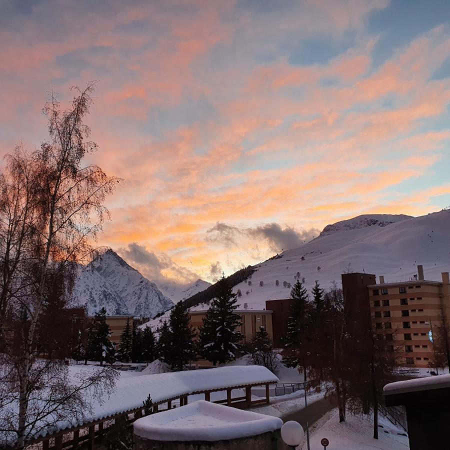 Appartement Cosy 4 Personnes - Charme Et Confort Au Pied Des Pistes 莱德萨阿尔卑斯 外观 照片